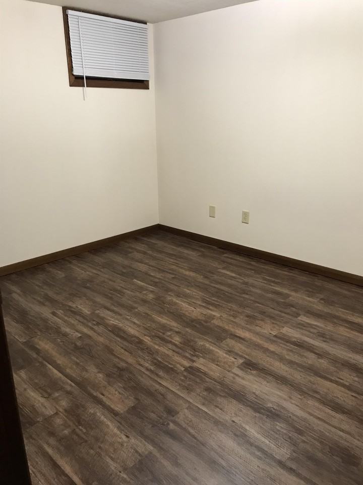 1801 Adams Street - Photo 4 of 6