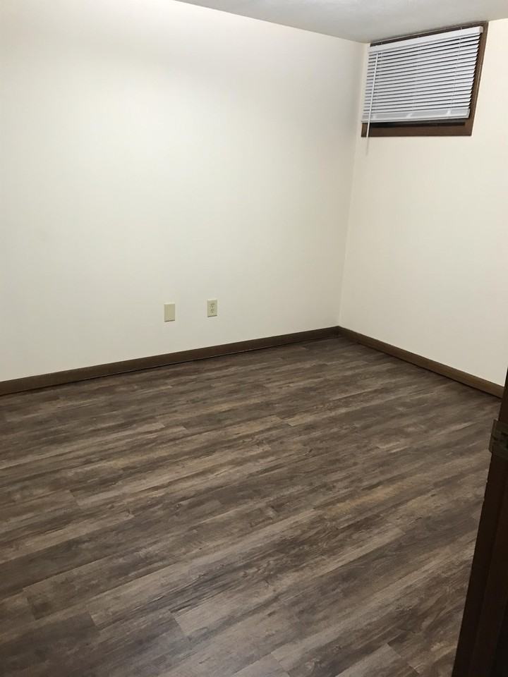 1801 Adams Street - Photo 5 of 6