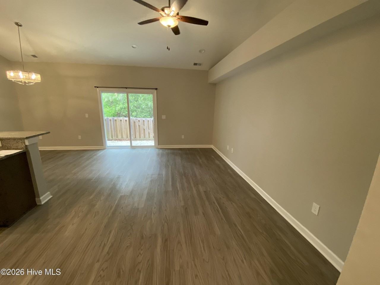 155 Lincoln Place Cir - Photo 5 of 21