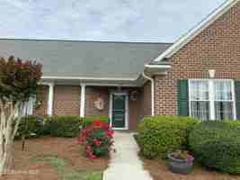 featured image of 1041 Bridgeport Way