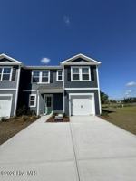 featured image of 16 Cashmere Court #1