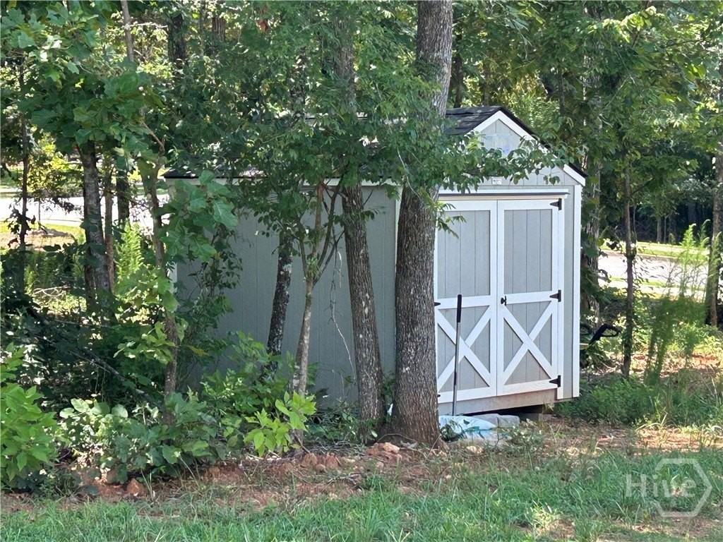 205 Solihull Ln - Photo 7 of 47