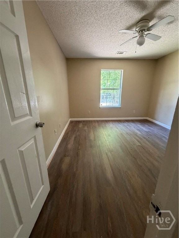 26 Chatham St #A - Photo 6 of 14
