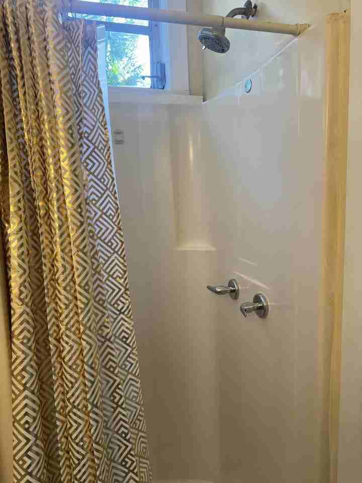 1120 Washington St #SU - Photo 7 of 9