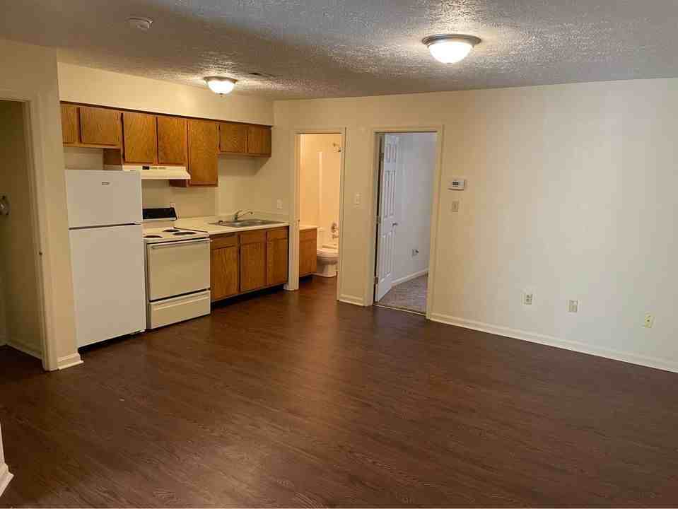 213 Keystone Drive - Photo 3 of 9