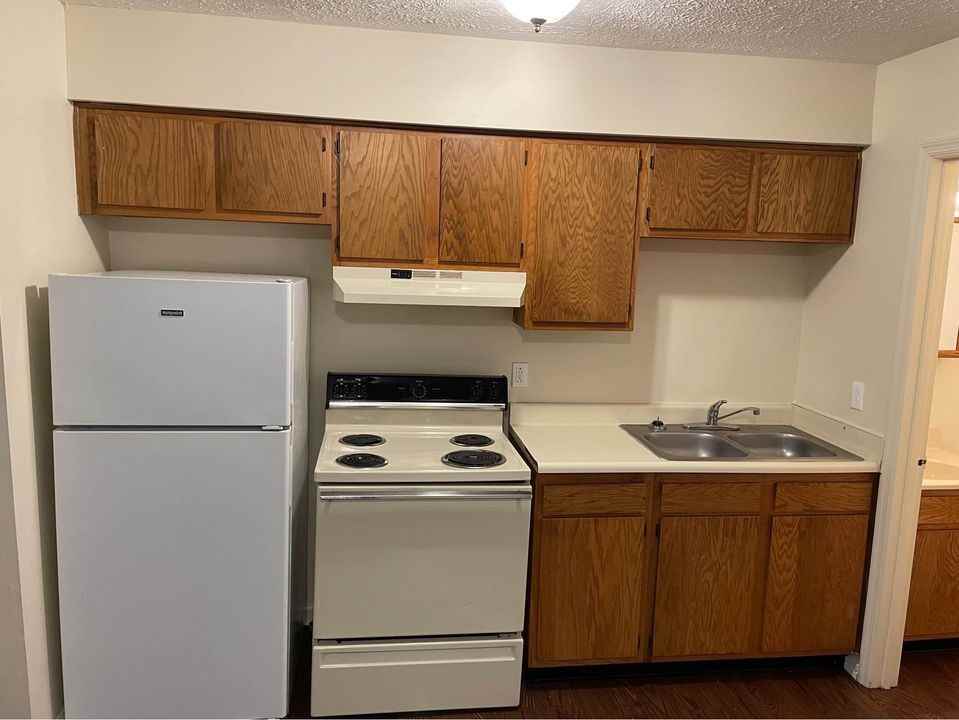 213 Keystone Drive - Photo 4 of 9