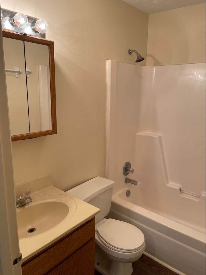 213 Keystone Drive - Photo 7 of 9