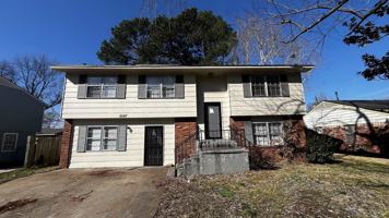 featured image of 2547 Courtney Dr