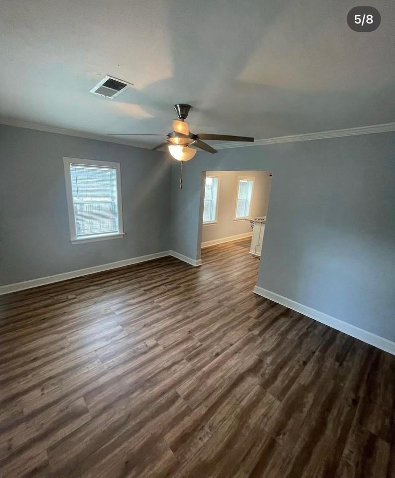578 Buck St - Photo 2 of 15
