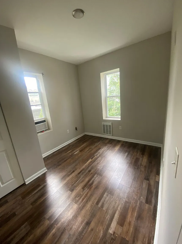 1470 North 52nd Street - Photo 5 of 10