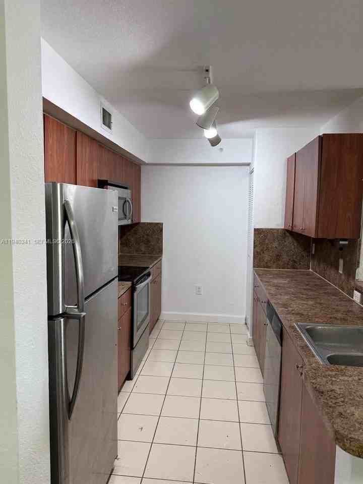 15460 Sw 284th St #4301 - Photo 6 of 27