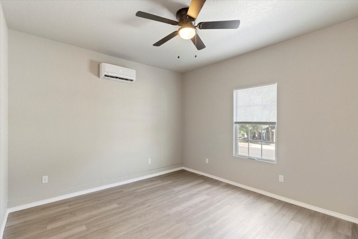 887 Sagewood Trail - Photo 5 of 18