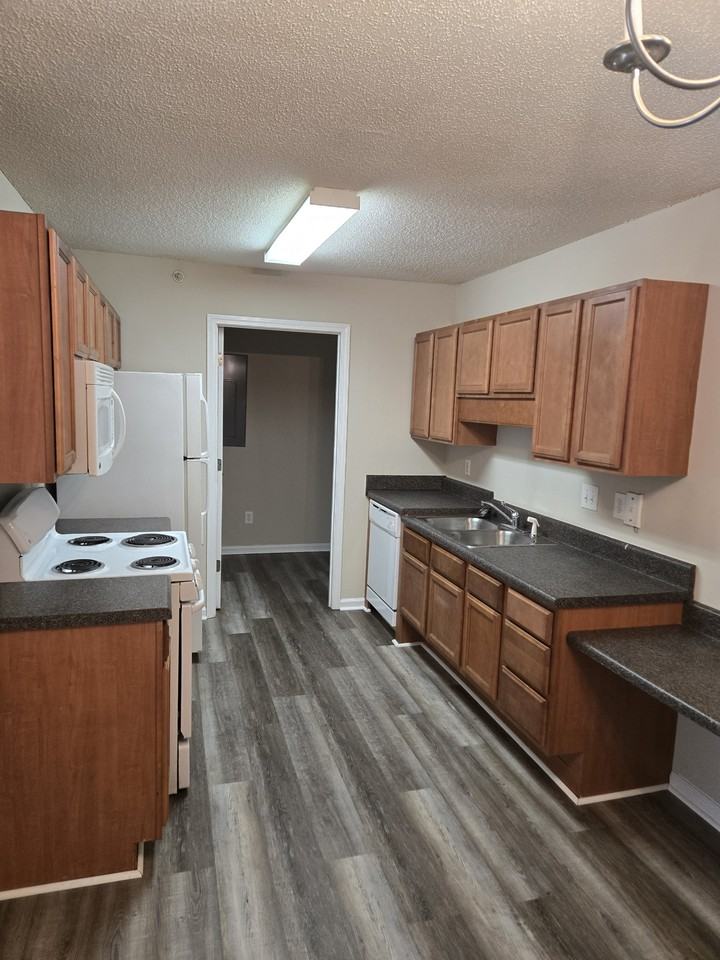 151 Millstone Road - Photo 3 of 13