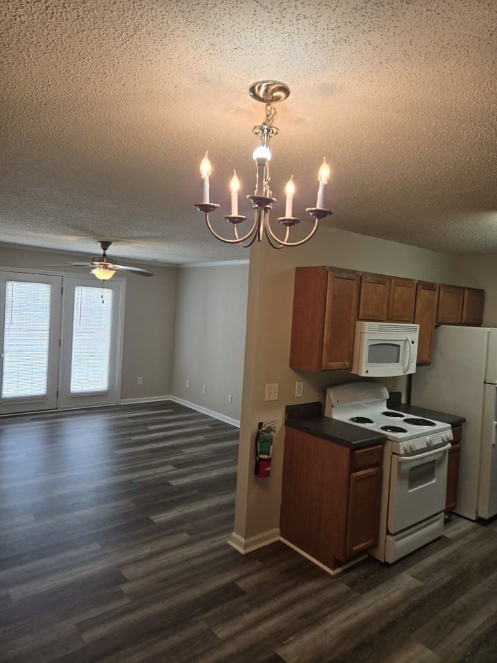 151 Millstone Road - Photo 4 of 13