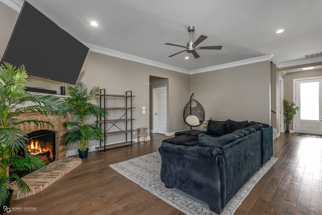 604 Labarre Ln #1 - Photo 7 of 21