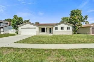 4662 Nw 99th Ave - Photo 1 of 1