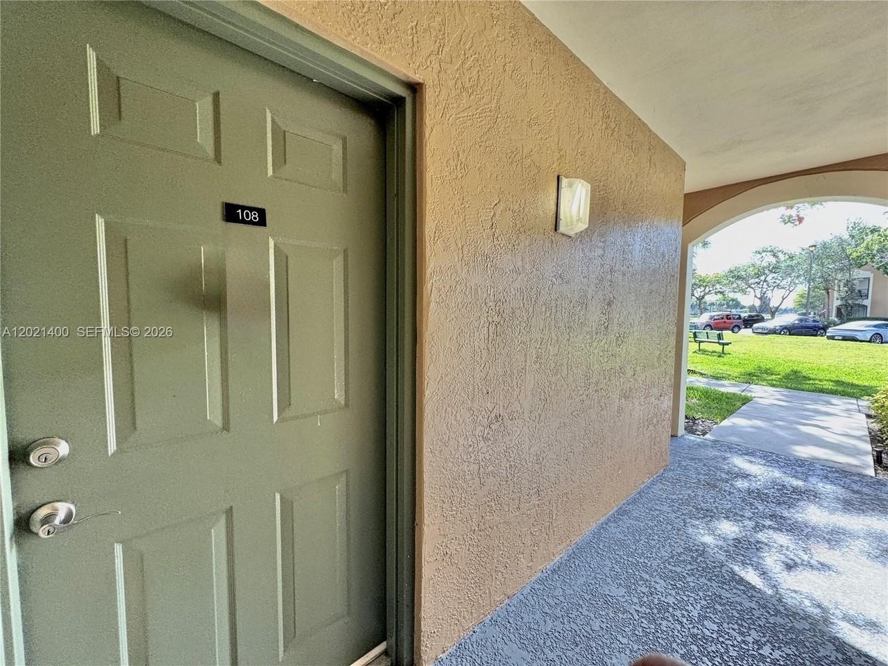 7940 N Nob Hill Rd #108 - Photo 4 of 25