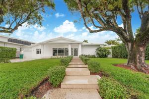 featured image of 801 Ne 76th St