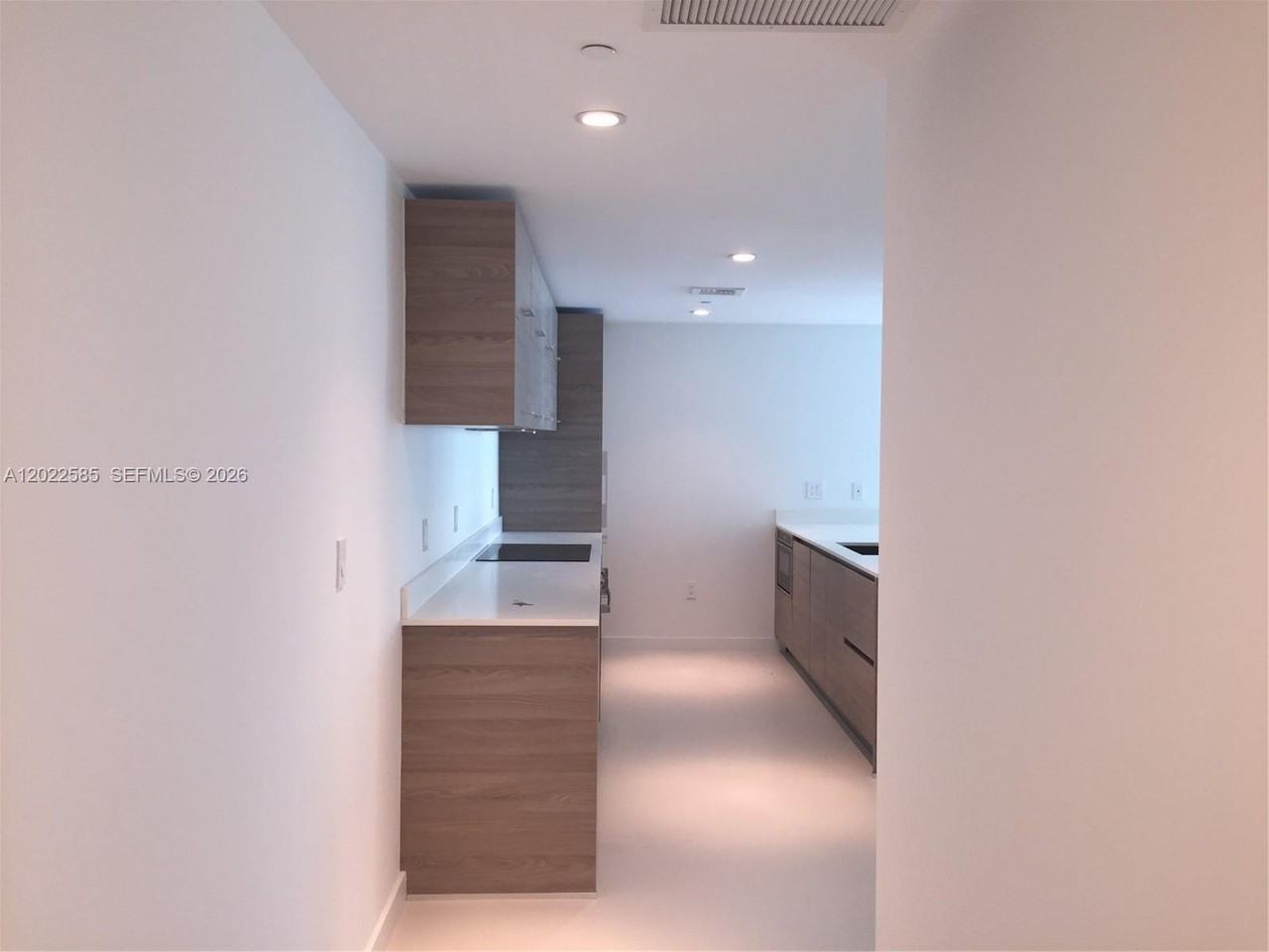 1300 S Miami Ave #1910 - Photo 4 of 15