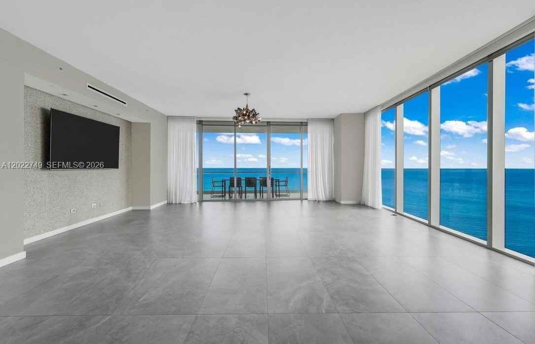 18501 Collins Ave #1804 - Photo 3 of 41