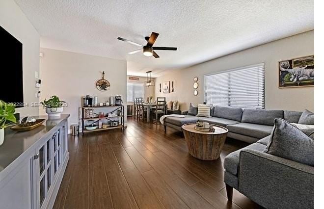 945 Sunset Rd #1 - Photo 4 of 20
