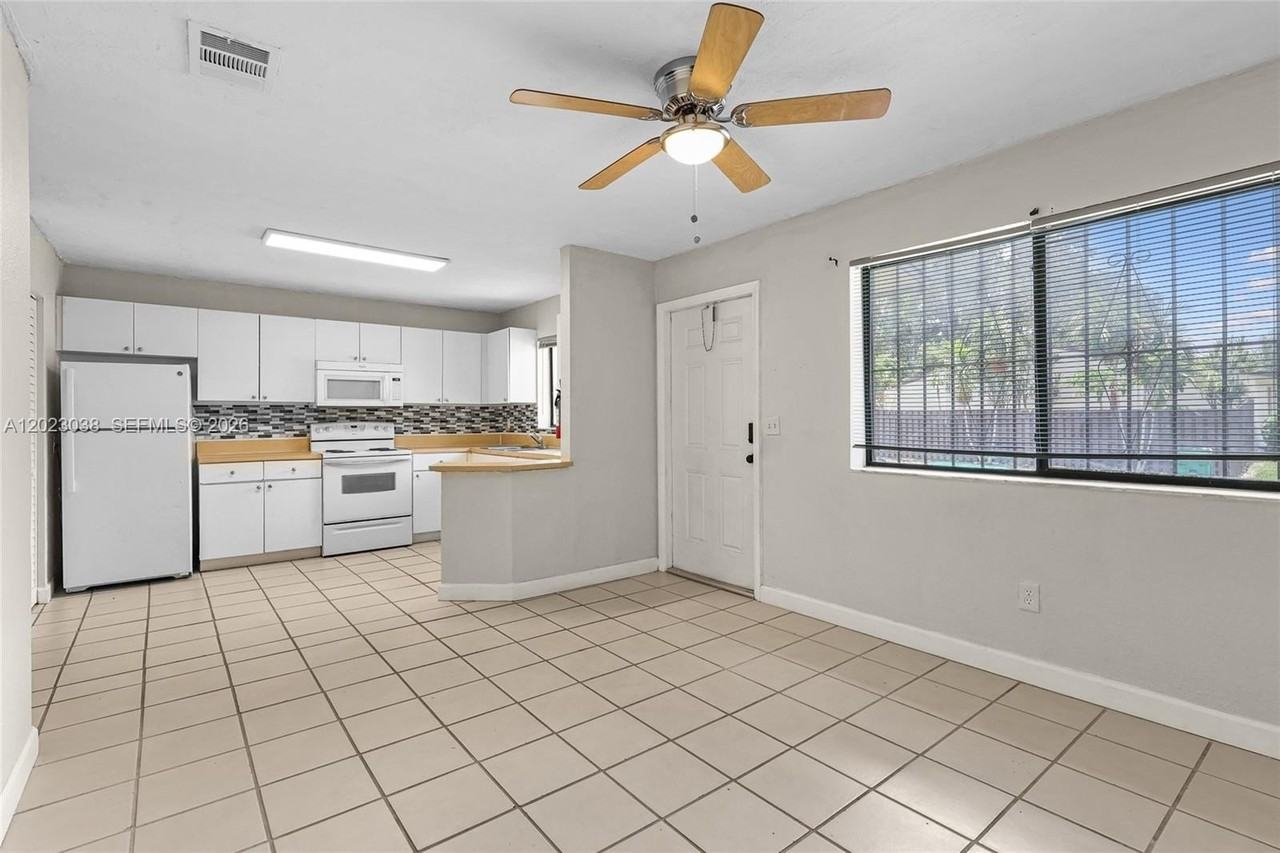 28214 Sw 143rd Ct #0 - Photo 6 of 27