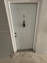 1047 Sw 7th St #6 - Photo 1 of 1