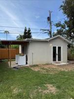 featured image of 1360 Nw 9th St #1