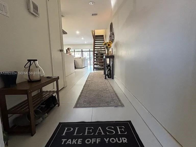 8304 Dundee Ter - Photo 2 of 11