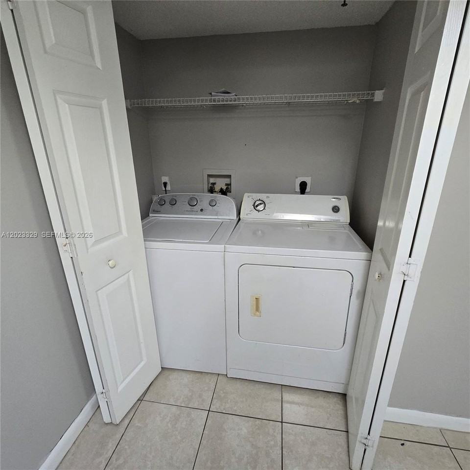 5610 Nw 61st St #1122 - Photo 2 of 11