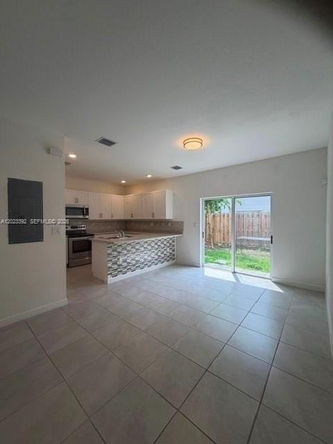 1866 Se 26th Rd #1866 - Photo 5 of 17
