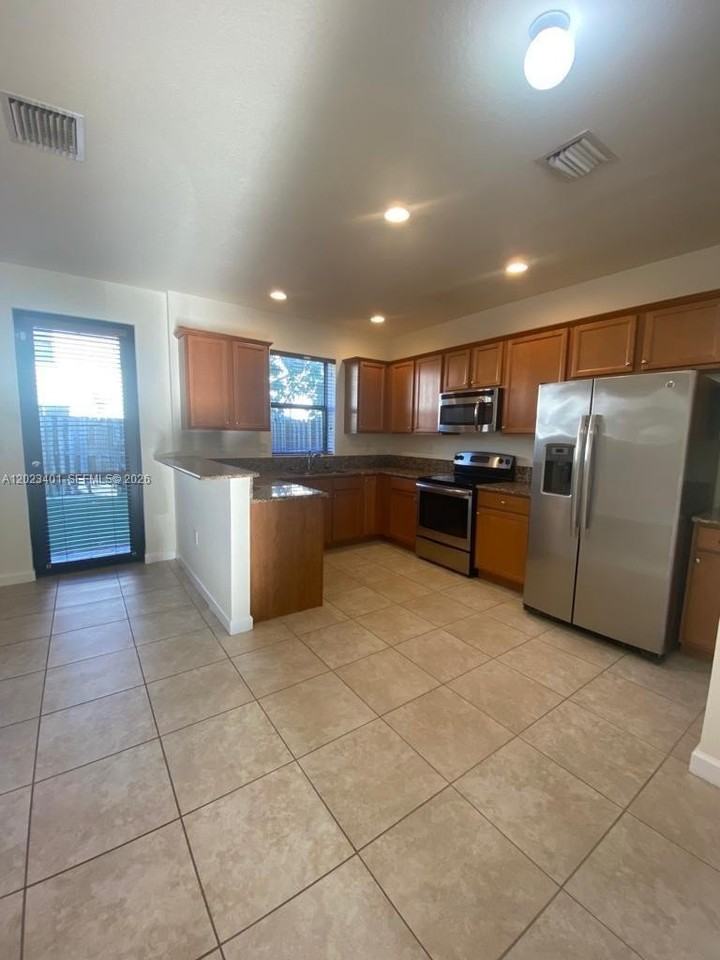 17341 Sw 153rd Ct #17341 - Photo 2 of 20