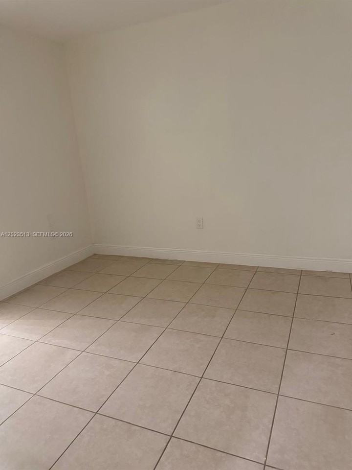19701 Sw 114th Ave #366 - Photo 6 of 16