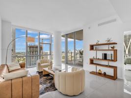 featured image of 851 Ne 1st Ave #3201