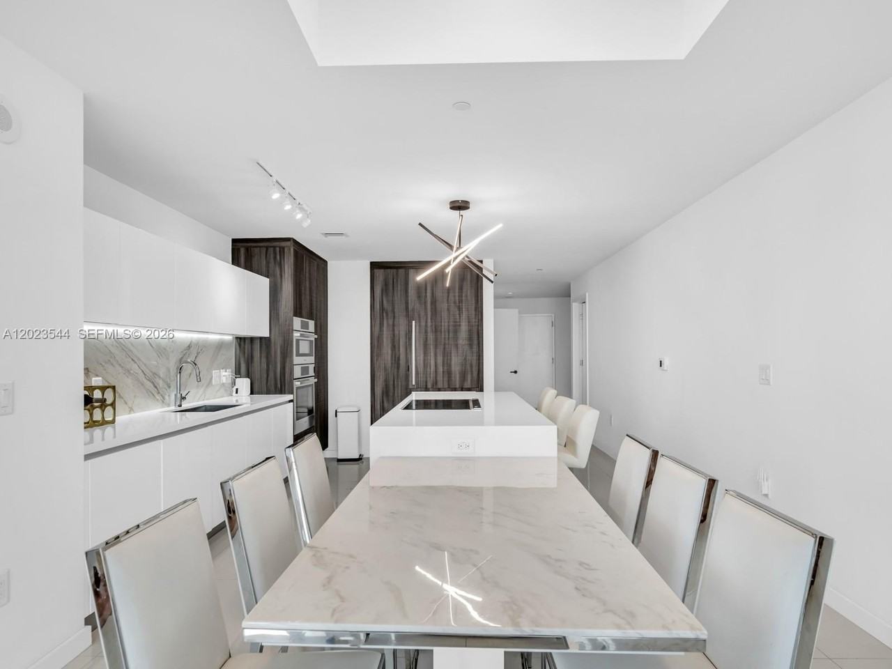 851 Ne 1st Ave #3201 - Photo 4 of 37