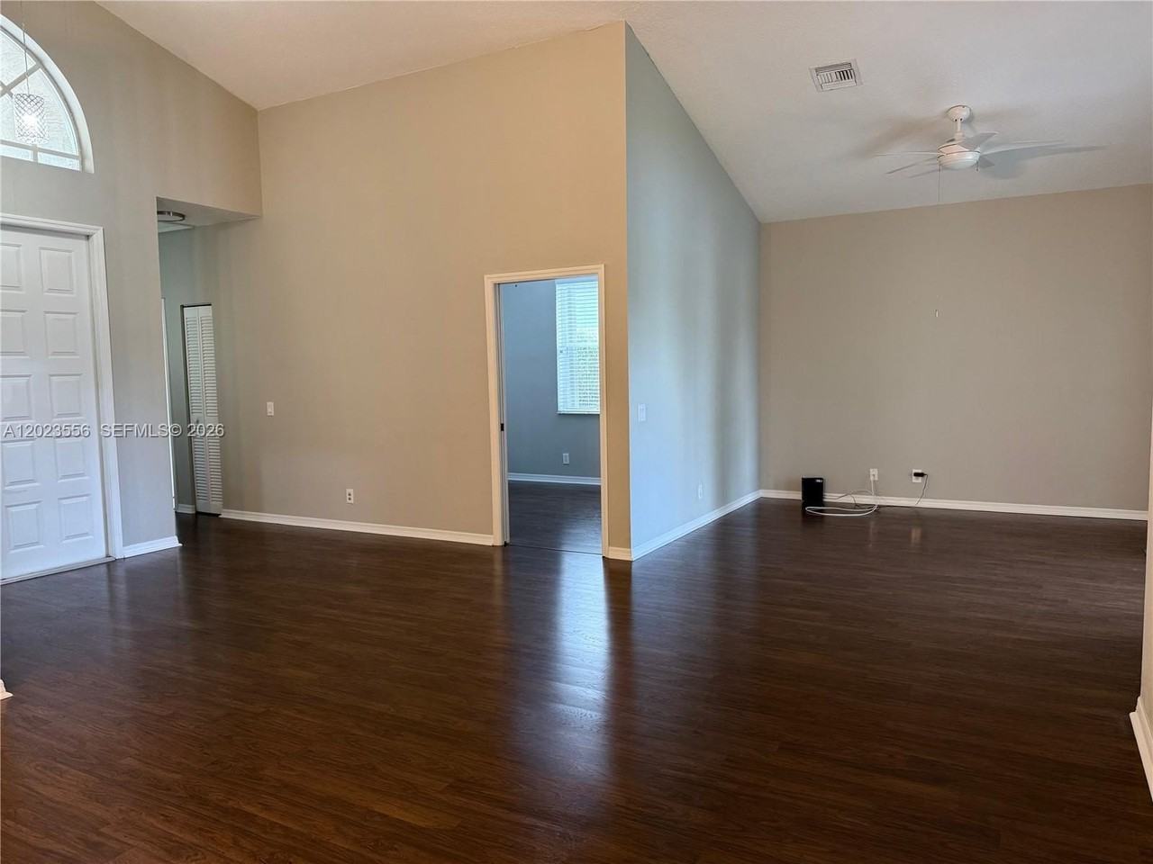 6534 Nw 80th Dr - Photo 5 of 12