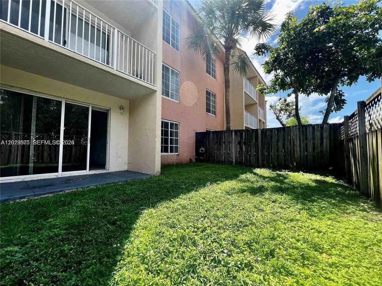 5201 Geneva Way #109