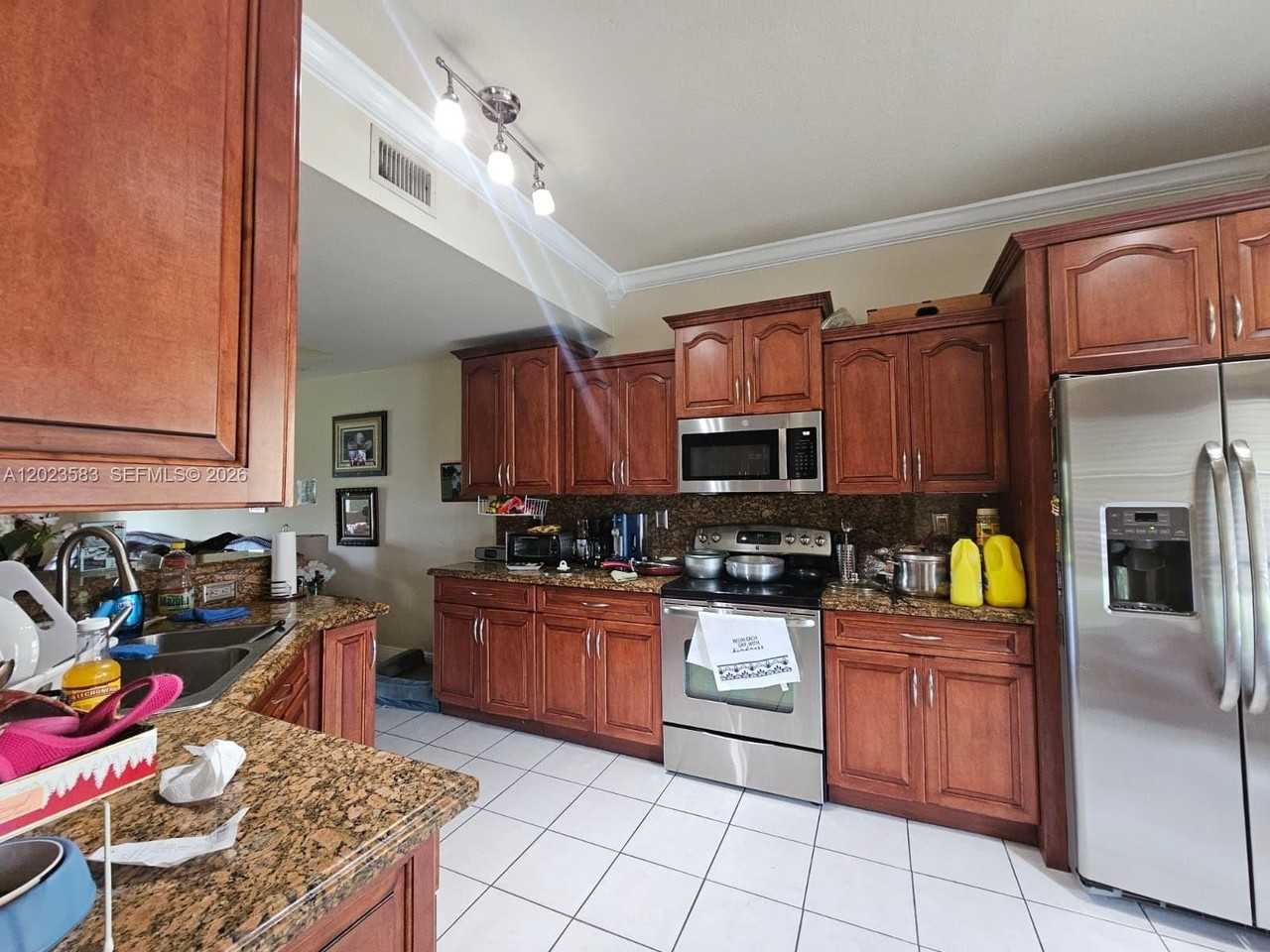 8960 W Flagler St #3 - Photo 5 of 15