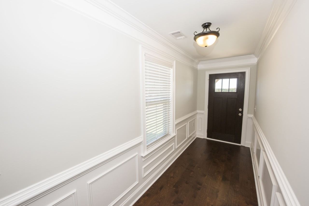 2304 Snowshill Ln #NA - Photo 3 of 19