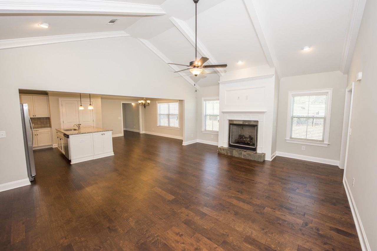 2304 Snowshill Ln #NA - Photo 4 of 19