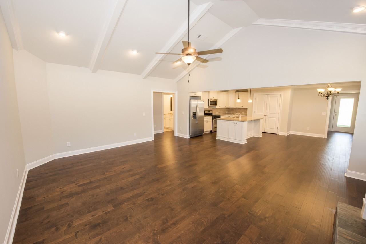 2304 Snowshill Ln #NA - Photo 5 of 19