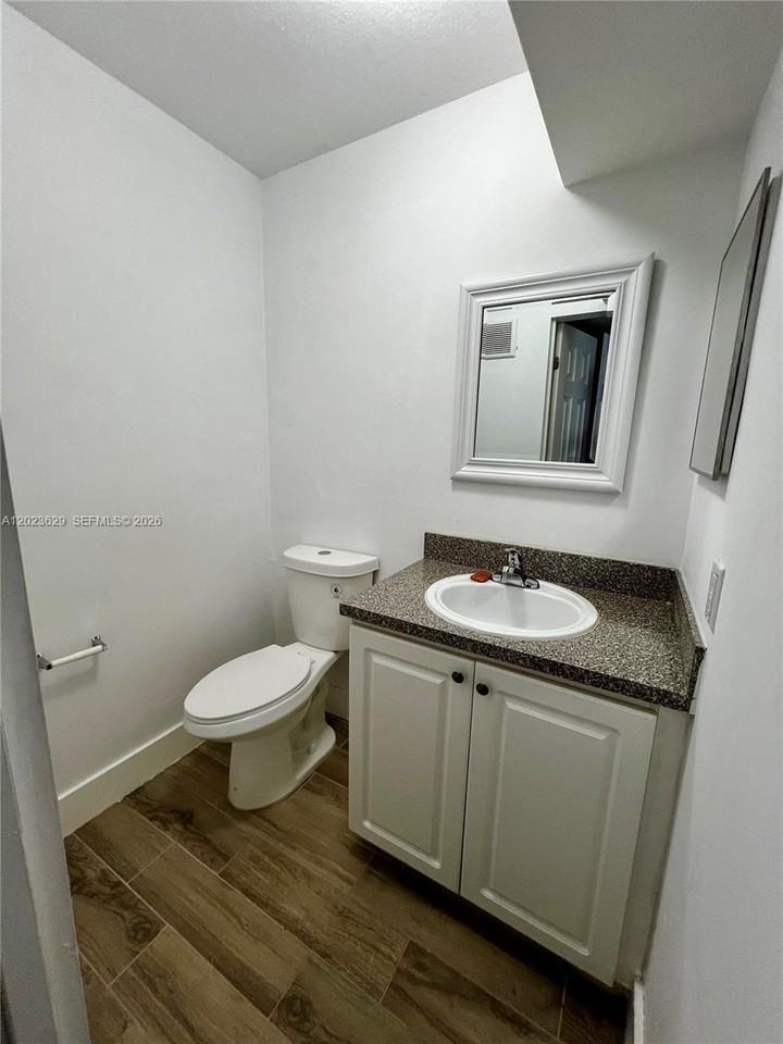 2982 Nw 55th Ave #2C - Photo 6 of 16