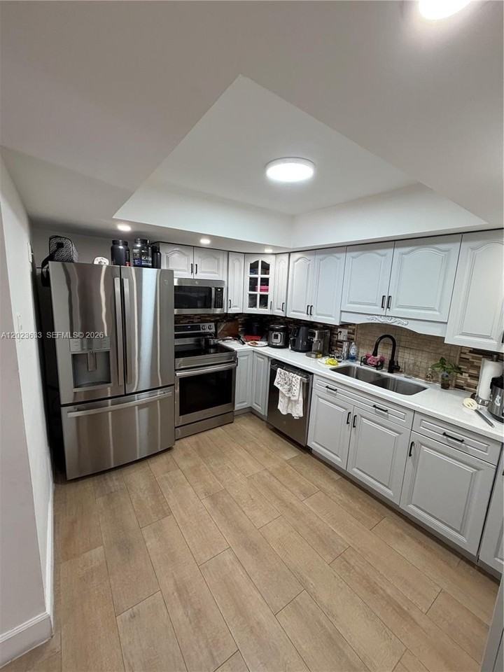 6435 Sw 116th Pl #G - Photo 5 of 26