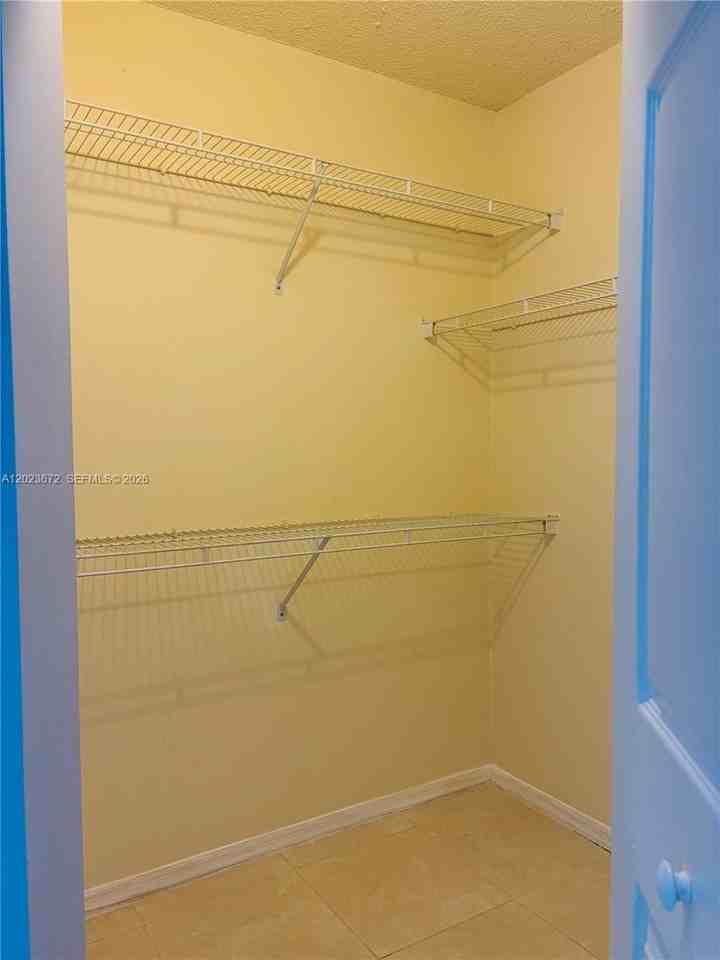 631 Sw 111th Ln #205 - Photo 3 of 10