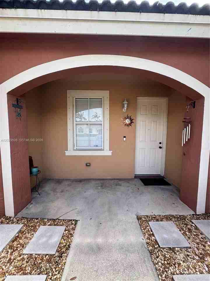 23764 Sw 109th Ave - Photo 3 of 14