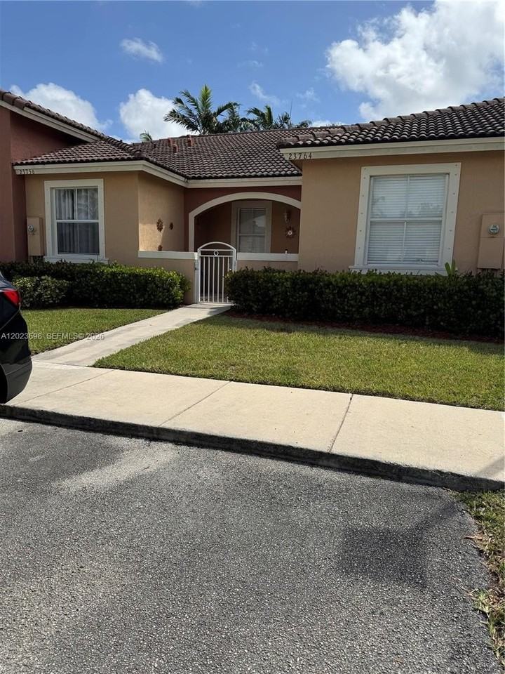 23764 Sw 109th Ave - Photo 5 of 14