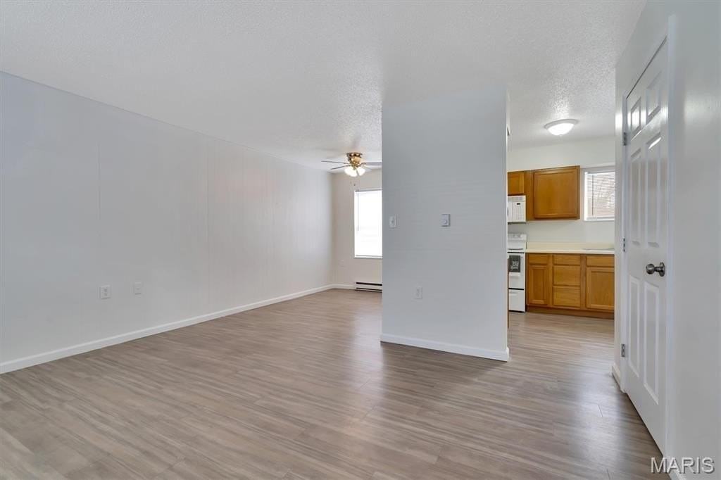 119 N 1st St - Photo 2 of 15