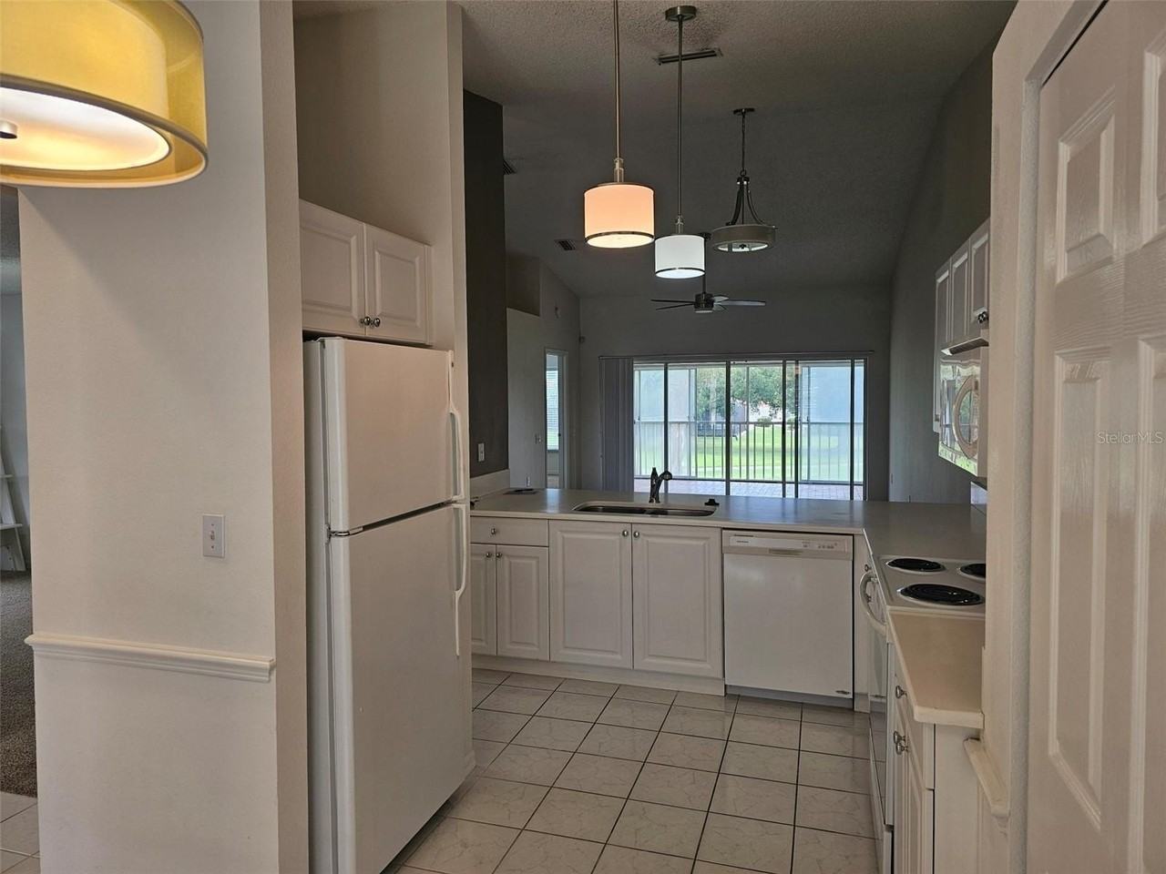 4202 Caddie Dr E #201 - Photo 6 of 44