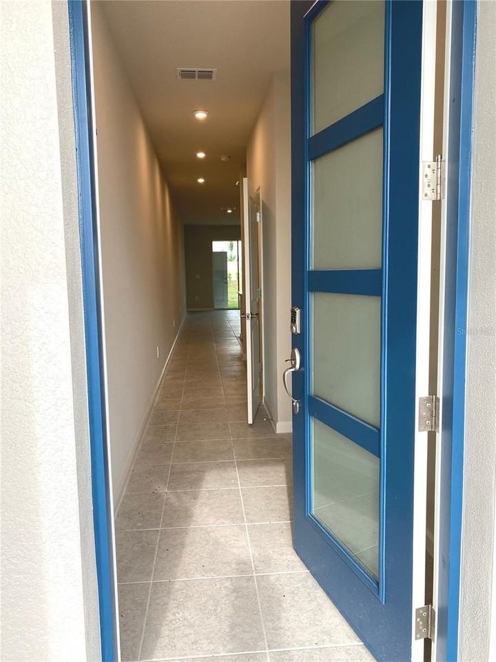 8850 Ginko Run - Photo 2 of 22