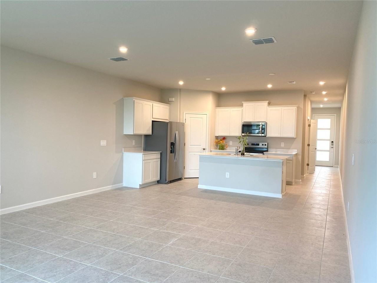 8850 Ginko Run - Photo 4 of 22